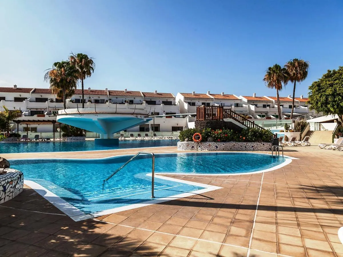Blue Waters Apartment With Heated Pool Коста-дель-Силенцио Испания